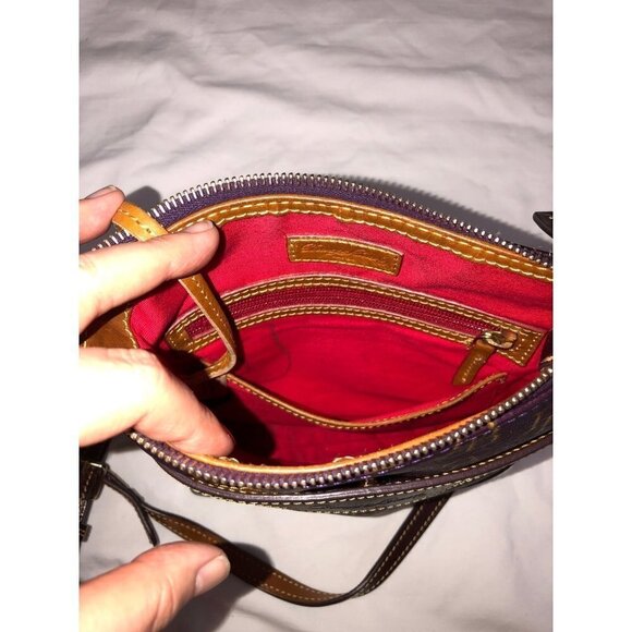 Dooney & Bourke Crossbody Bag Plum Gold DB 1975 Brown Leather Trim Adjustable - Picture 3 of 14